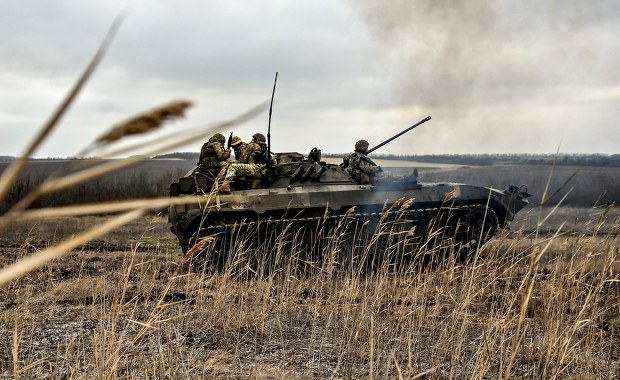 Wywiad wojskowy Ukrainy: Putin nakazał zdobycie Donbasu do marca