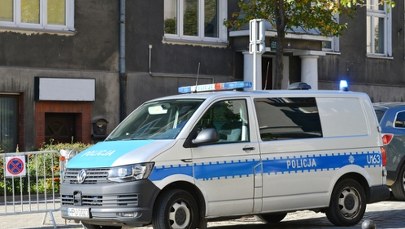 Wywlókł chorą za włosy z mieszkania i zostawił na śmierć. Makabryczna historia z Łodzi