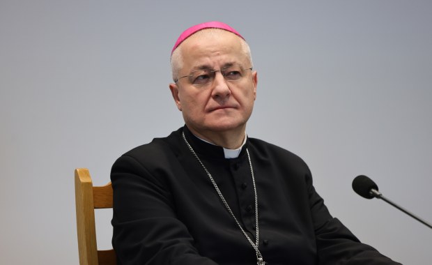 "Wyznajemy wstyd i smutek". Echa raportu komisji ws. diecezji sosnowieckiej