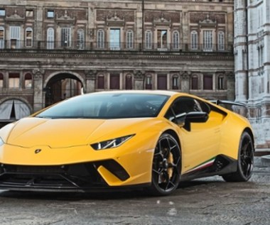 Wziął koronawirusową dotację i kupił sobie za nią Lamborghini!