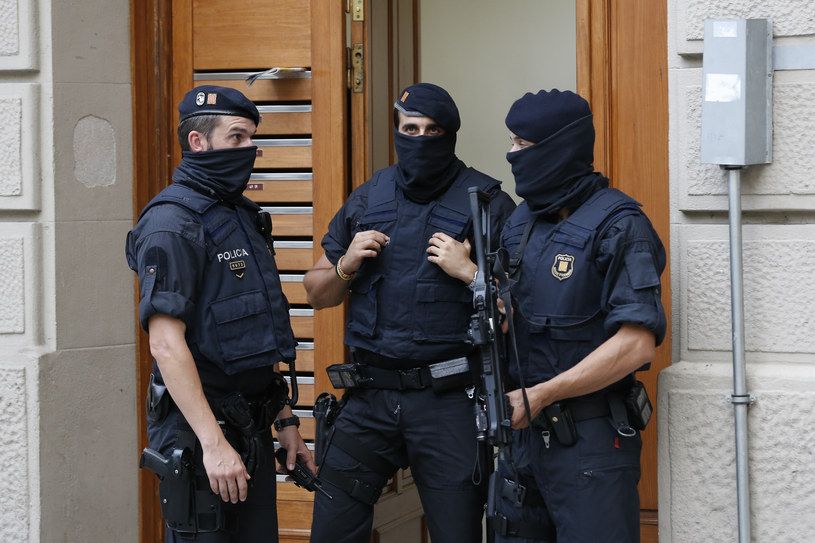 Wzmożona aktywność hiszpańskich służb po atakach; zdj. ilustracyjne /AFP