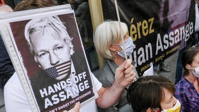 Wznowiono proces ekstradycyjny założyciela WikiLeaks Juliana Assange'a