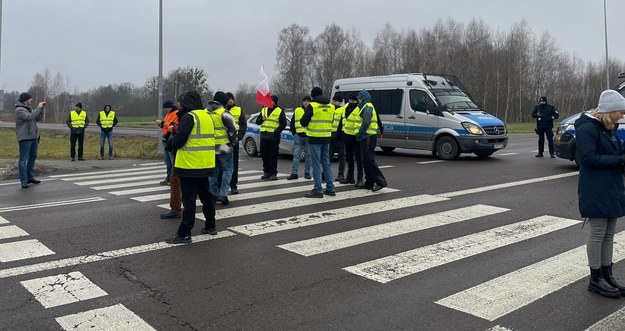 Wznowiony protest przed przejściem w Dorohusku /Krzysztof Kot /RMF FM