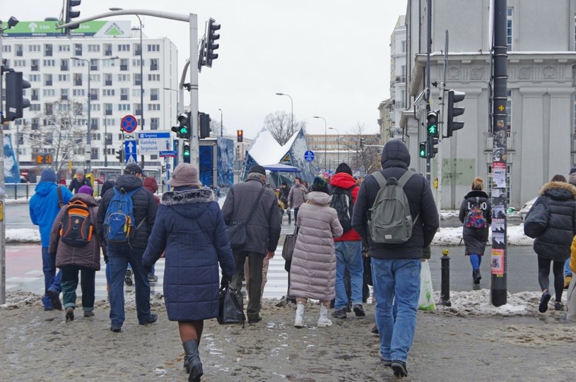 Wzrasta liczba niezadowolonych. Niepokojcy trend w nowym sondau