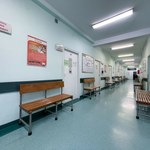 Wzrasta liczba uchyleń od szczepień ochronnych. Rząd zapowiada kary