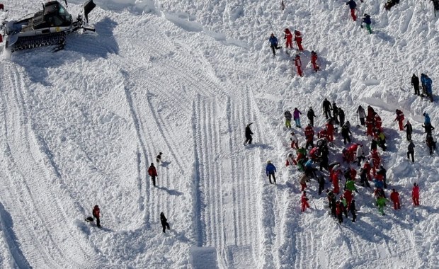 Wzrasta zagrożenie lawinowe we francuskich Alpach