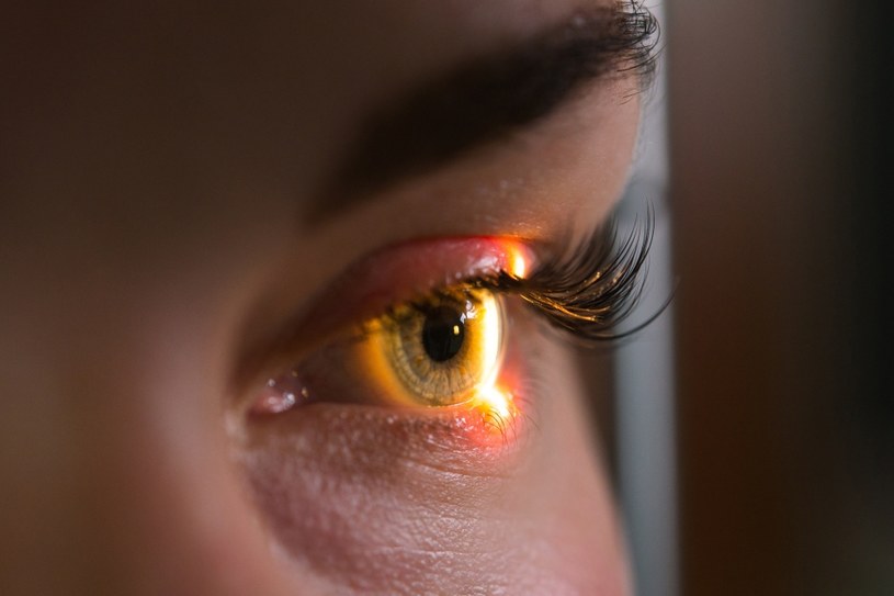 Wzrok można skorygować także u osób dotkniętych astygmatyzmem /123RF/PICSEL