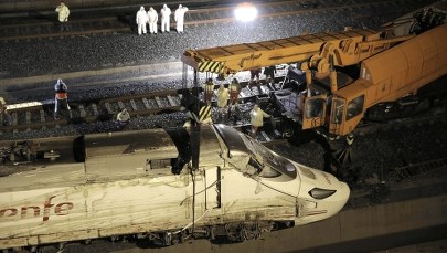 Wzrosła liczba ofiar katastrofy kolejowej w Hiszpanii