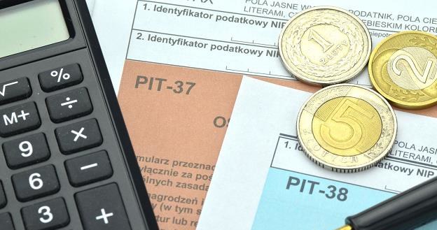 Wzrośnie kwota wolna od podatku - tylko dla najmniej zarabiających /&copy;123RF/PICSEL