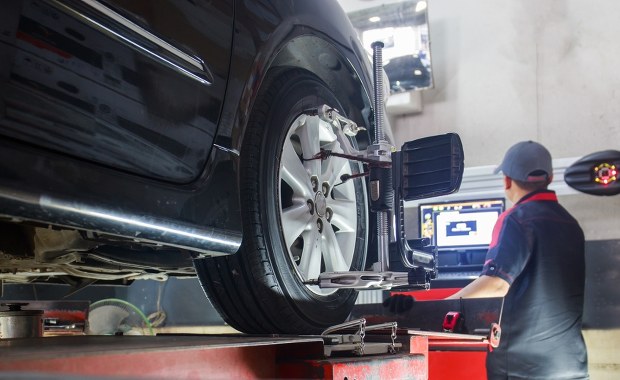 Wzrost cen za badania techniczne pojazdu od września. Wiceminister wskazał stawkę