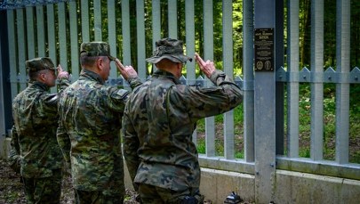 ​Wzruszający moment na granicy. Upamiętnili sierż. Mateusza Sitka