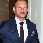 Wzruszony Cezary Pazura przekazał zasmucające wieści. "Żegnaj Stasieńku"