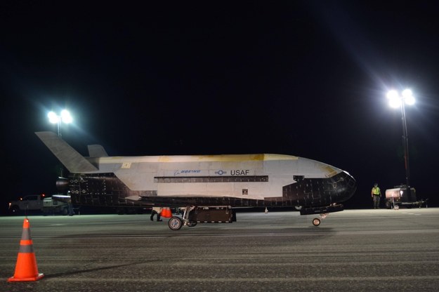 X-37B został zaprojektowany dla Sił Powietrznych Stanów Zjednoczonych przez United Launch Alliance /U.S. AIR FORCE /PAP/Newscom