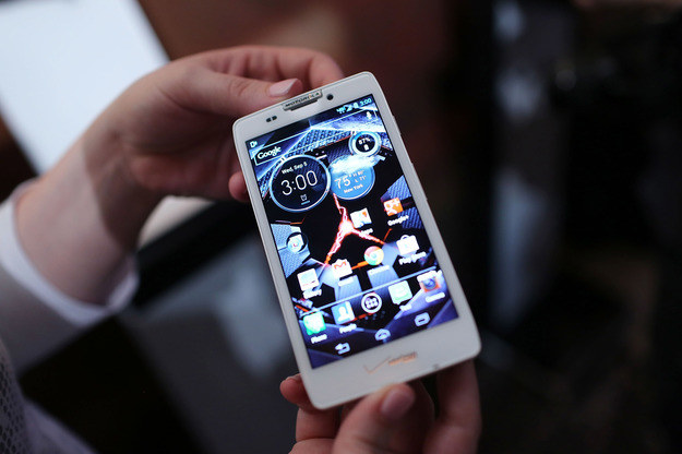 X Phone jest utrzymywany w ścisłej tajemnicy /AFP