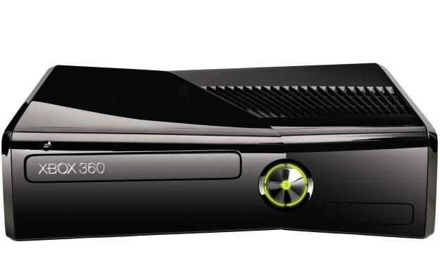 Xbox 360 Slim - zdjęcie promocyjne konsoli /Informacja prasowa