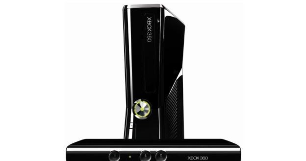 Xbox 360 - zdjęcie konsoli i kontrolera Kinect /Informacja prasowa