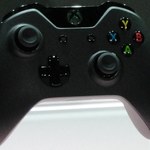Xbox One: Konsola pozwoli oddać sterowanie innemu użytkownikowi... i przemówi do nas?