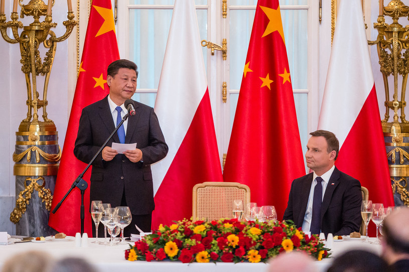 Xi Jinping i Andrzej Duda w 2016 r. /AFP
