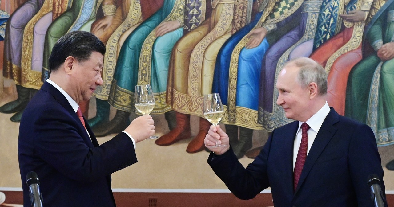 Xi Jinping i Władimir Putin. Chiny stały się wsparciem dla nękanej sankcjami rosyjskiej gospodarki /Pavel Byrkin/Sputnik  /AFP