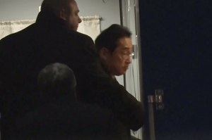 Xi Jinping w Rosji. W tym samym momencie Ukrainę odwiedzi premier Japonii