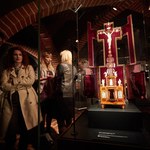 XVII-wieczny bursztynowy ołtarzyk trafił do muzeum w Malborku