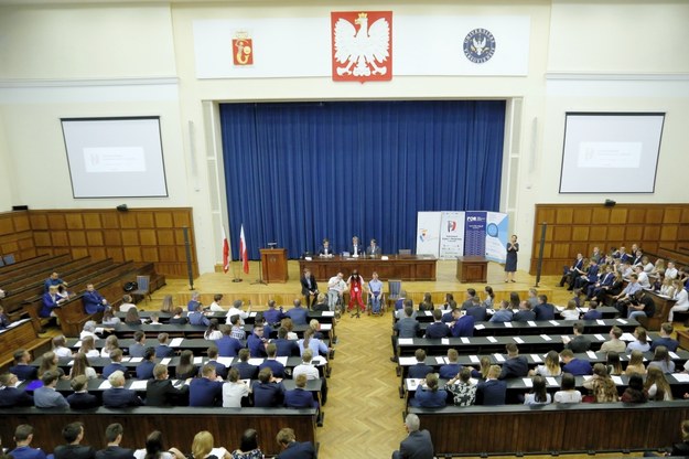 XXIV sesja Sejmu Dzieci i Młodzieży na Uniwersytecie Warszawskim /Adam Guz /PAP