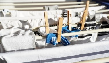 Японський метод сушіння білизни. Взимку вона сохне швидше, і волога не накопичується у вашому домі