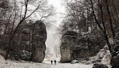 Його називають "польською Швейцарією". Знаходиться за крок від Кракова, і взимку зачаровує