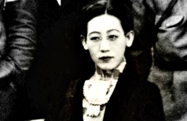 Yoshiko Kawashima nie dożyła spokojnej starości. Ścięto ją mieczem w 1948 r. /materiały prasowe