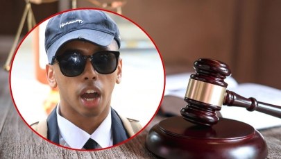 Youtuber skazany na więzienie. Pocałunek pomnika wywołał oburzenie