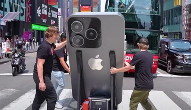 Youtuber zrobił największy iPhone na świecie. Działa jak marzenie!