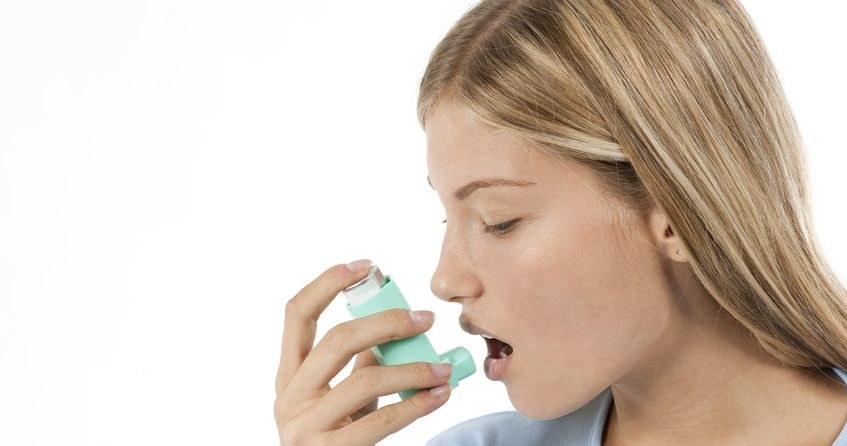 Z astmą można walczyć - ale jak robić to skutecznie? /123RF/PICSEL