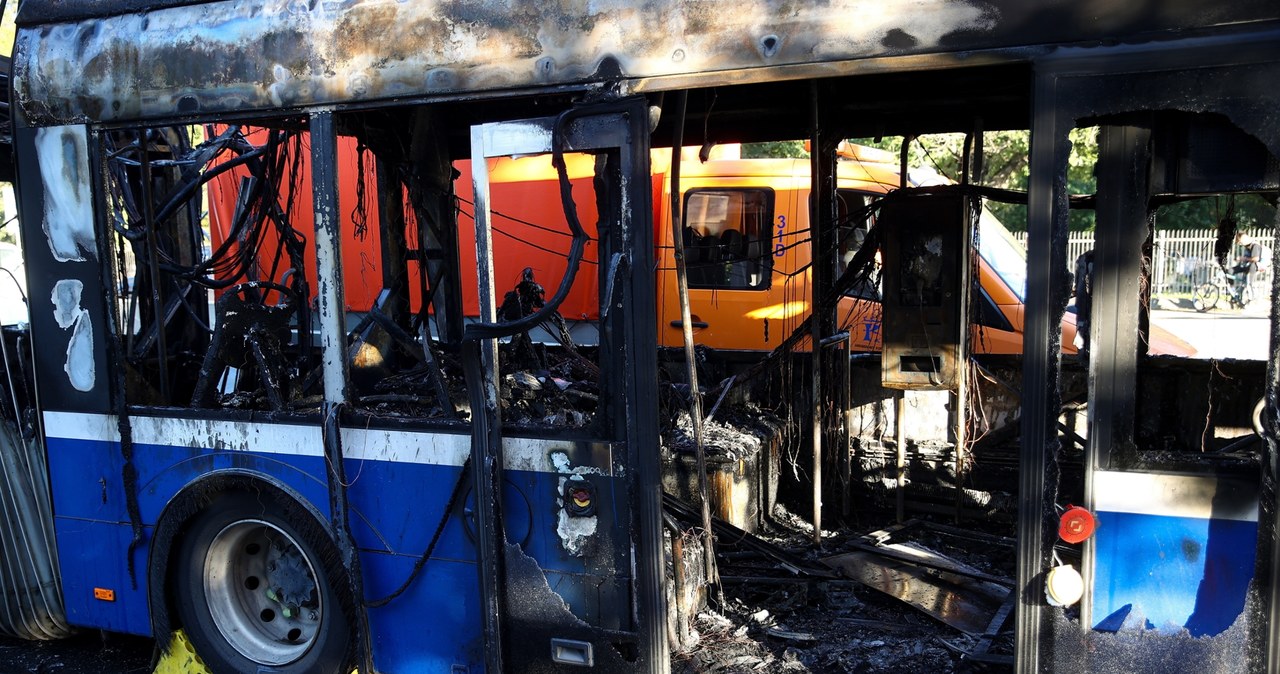 Z autobusu MPK w Krakowie zostały zgliszcza