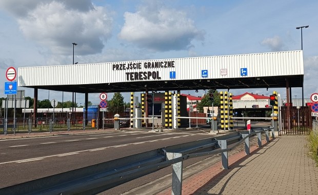 Z Białorusi do Polski przez Rosję. Za 4 tysiące dolarów