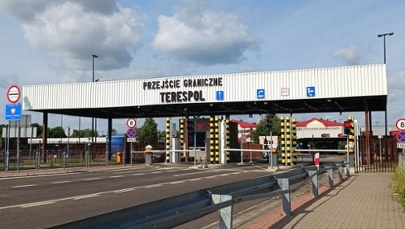 Z Białorusi do Polski przez Rosję. Za 4 tysiące dolarów