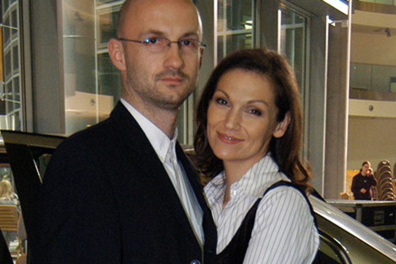Z byłym mężem Tomaszem Gorazdowskim, dziennikarzem radiowej Trójki. Ich małżeństwo rozpadło się po dwóch latach /AKPA
