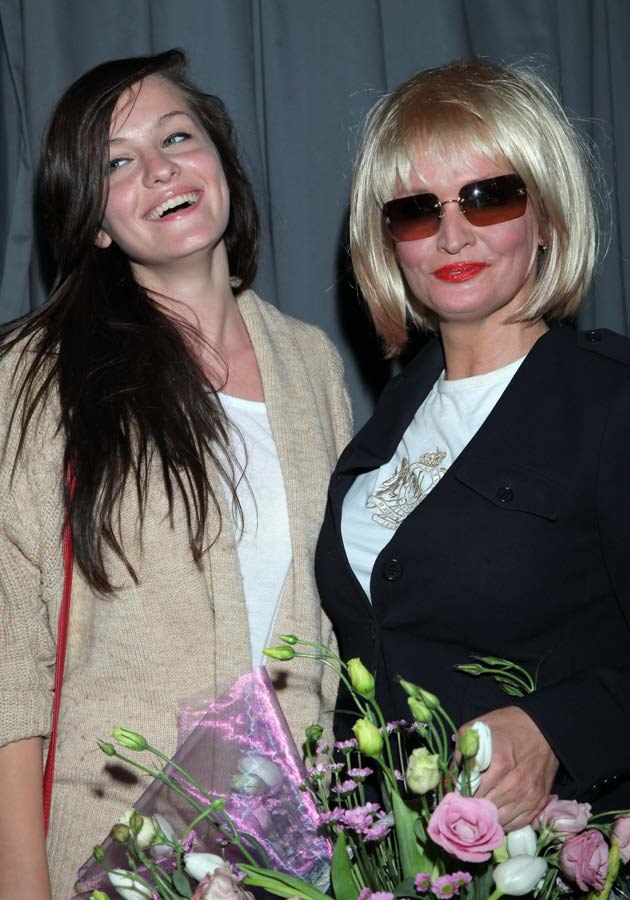 Z córką Michaliną na premierze "Diety cud", fot.Paweł Wrzecion &nbsp; /MWMedia