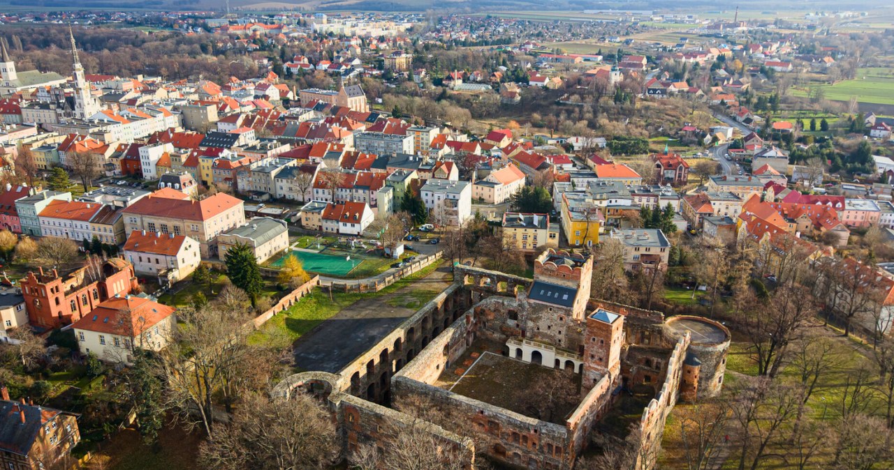 Z czego są znane Ząbkowice Śląskie? /Mateusz Grochocki/East News /East News