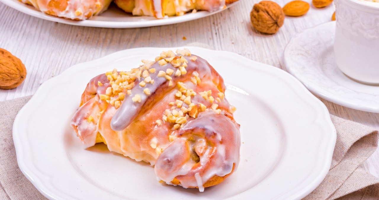 Z czym zrobić rogale? To nadzienie zachwyca /123RF/PICSEL