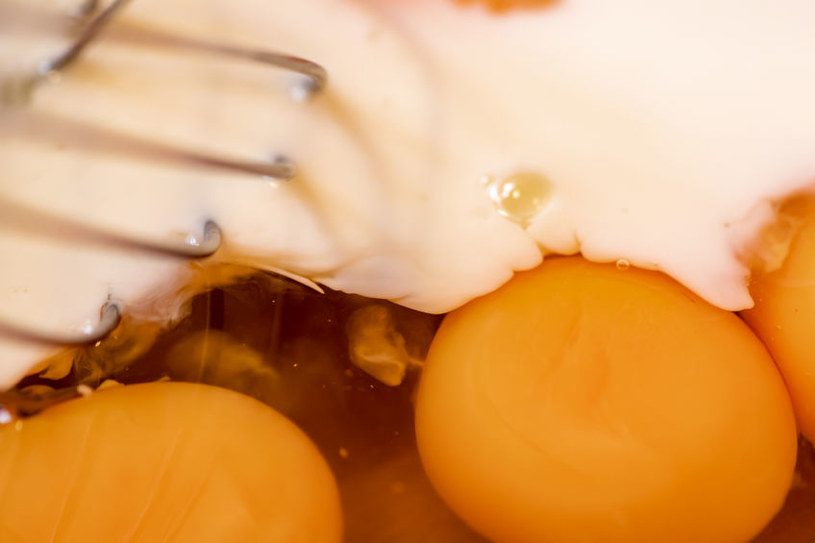 Z jajek można zrobić nieskończoną ilość dań! /123RF/PICSEL