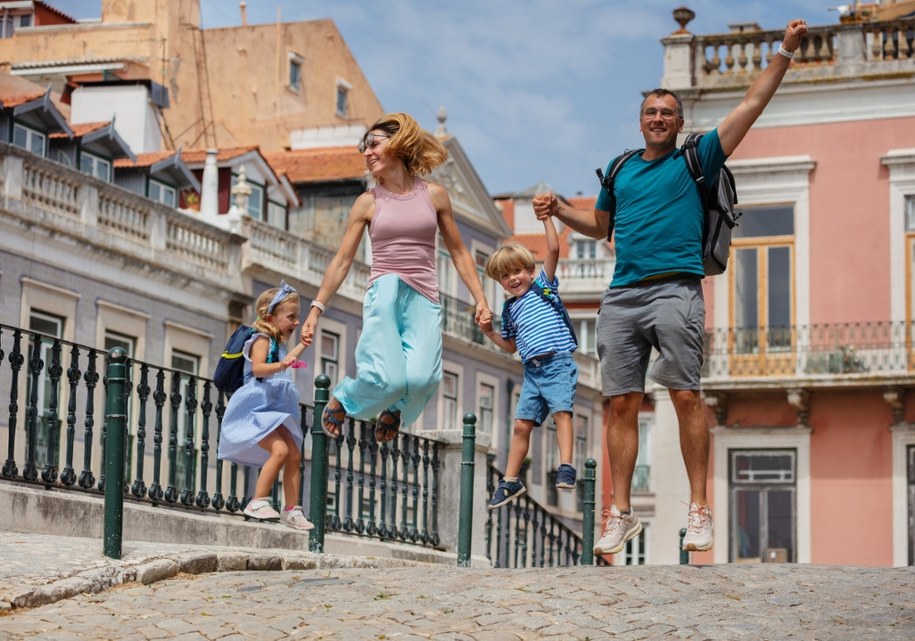 Podróżujesz z dziećmi? Oto najlepsze miasta na rodzinny wyjazd