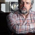 Z olimpiady wprost na plan filmowy. Niezwykła przemiana Komara w aktora