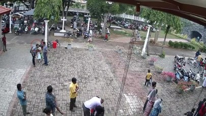 Z plecakiem wszedł do kościoła, niedługo później doszło do eksplozji. Nagranie z monitoringu