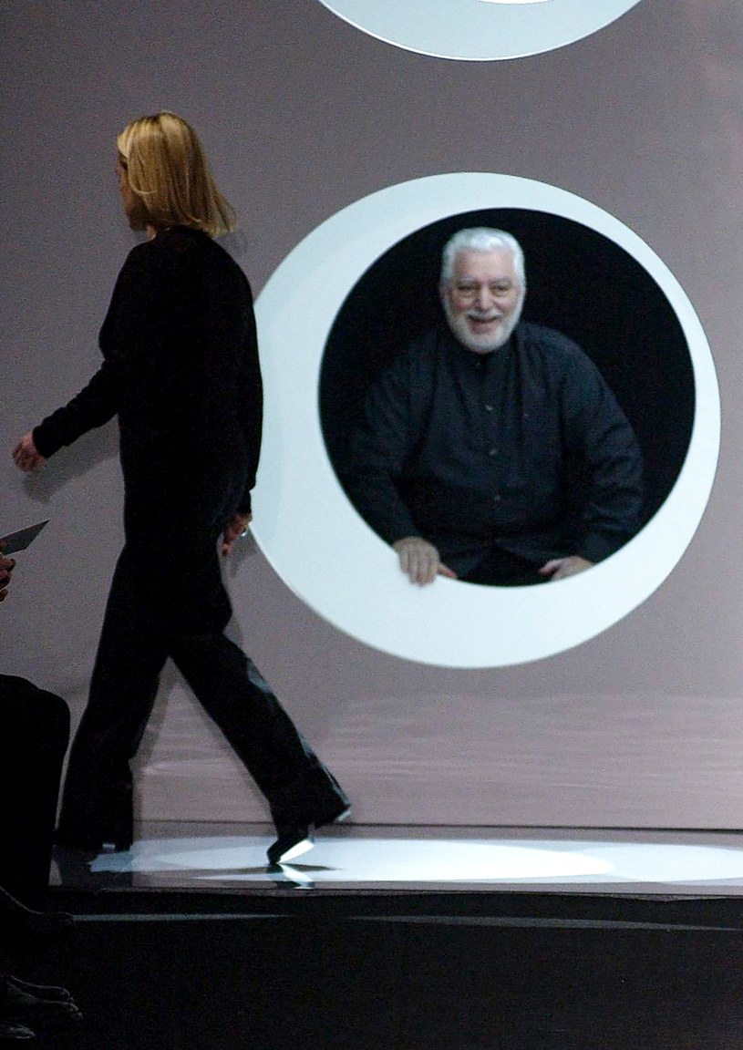 Z pokazów mody Paco Rabanne potrafił zrobić teatr /Victor VIRGILE / Contributor /Getty Images