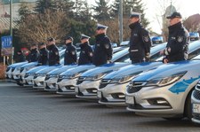 Z policją, jak z wojskiem. Pięknie tylko na zdjęciach