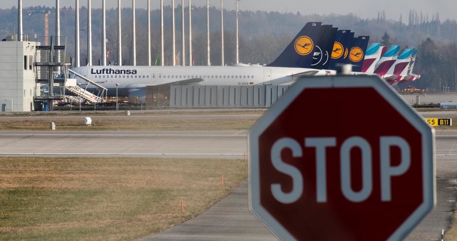 Z powodu braków kadrowych Lufthansa i Eurowings odwołały w lipcu ponad tysiąc lotów /Vasco Garcia/dpa/picture alliance /Deutsche Welle