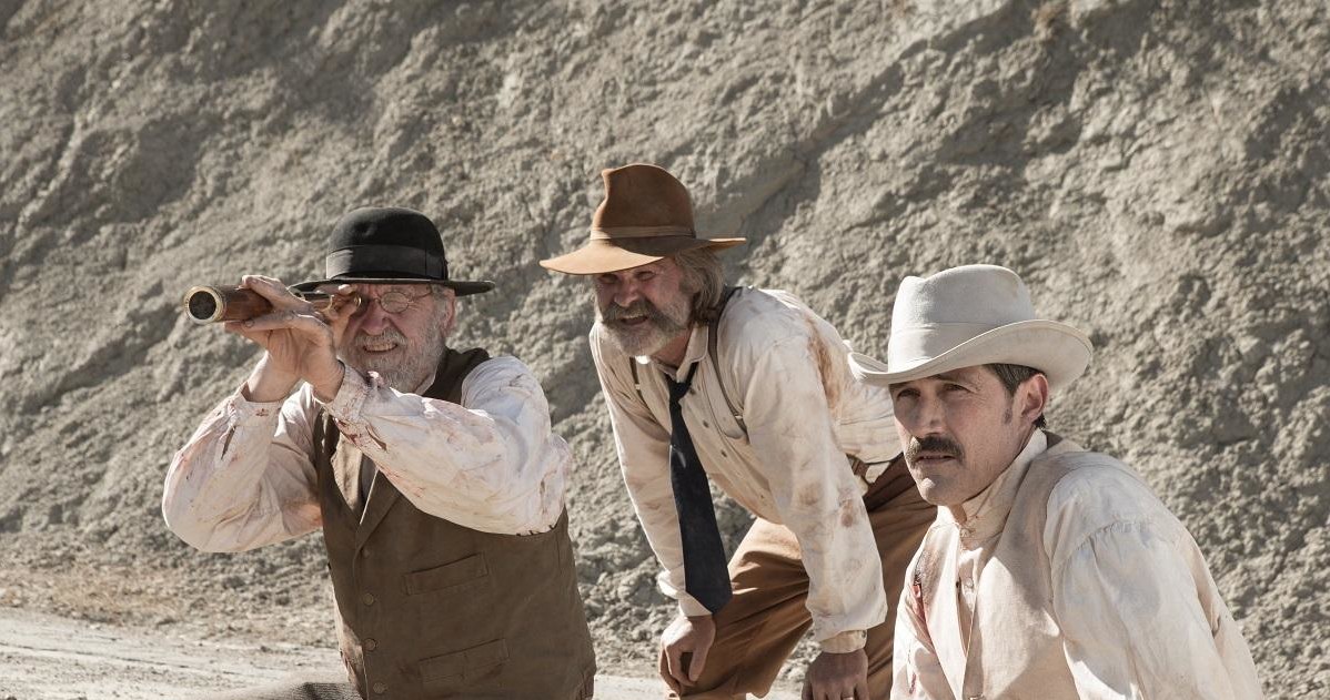 Z Richardem jenkinsem i Kurtem Russellem zagrał w westernie gore "Bone Tomahawk" /materiały prasowe