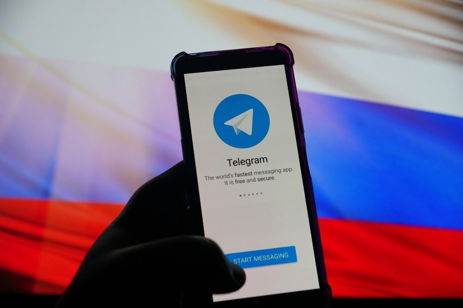 Z tej aplikacji korzystają rosyjscy agenci. Ekspert tłumaczy strategię obcego wywiadu /Shutterstock