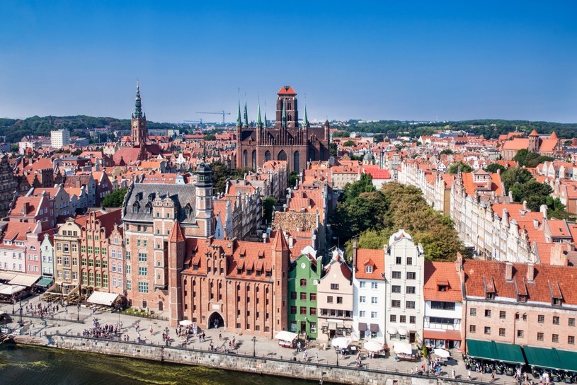 Z wieży Domu Przyrodników jest piękny widok na stary Gdańsk /123RF/PICSEL