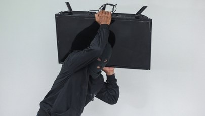 Z Wisły na Węgry i z powrotem. Policja odzyskała skradzione telewizory